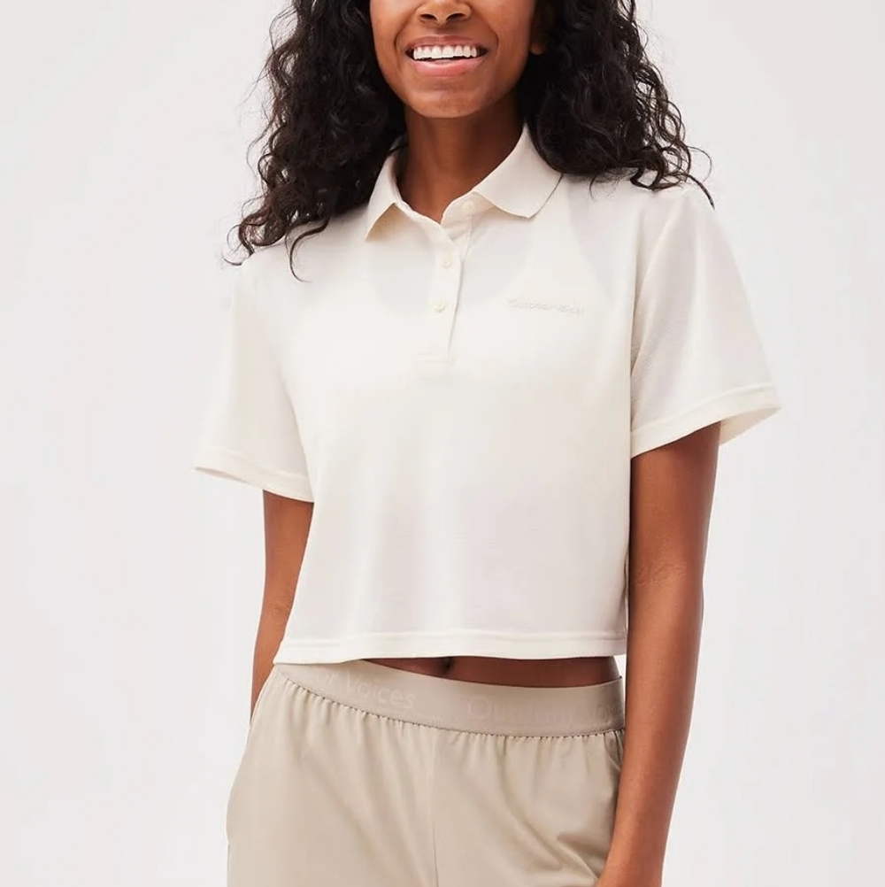 🆕️ Outdoor Voices Birdie Cropped DriRelease Stretch Pique Polo Shirt Milk Beige